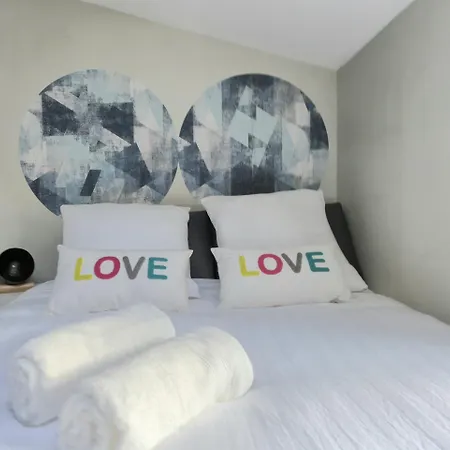 L'aquarelle - Parking Privatif, Bord Du Clain, Calme, Netflix Apartment Poitiers