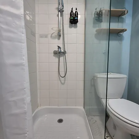 L'aquarelle - Parking Privatif, Bord Du Clain, Calme, Netflix Apartment Poitiers